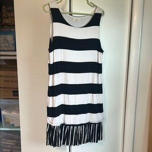 Striped Sleeveless Dress with black and white stripe Hem
Size large
